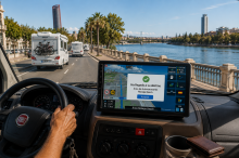 Navi Pro X24 Fusion 9  La pantalla multimedia m�s avanzada de 2026